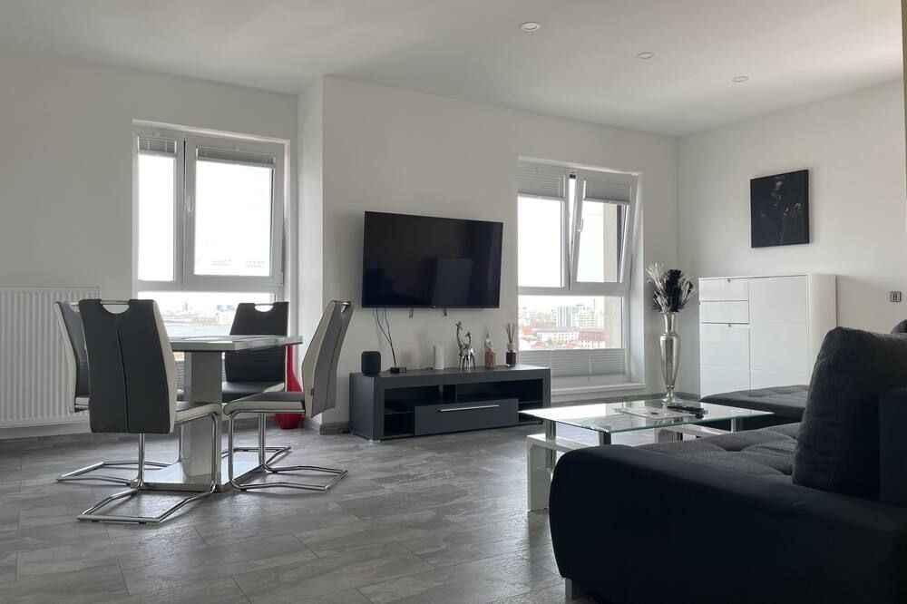 Lakeview 2 Room Penthouse Rooftop Terrace W15 - בוקרשט - סלון