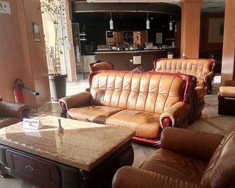 Hotel Hocine - Constantine - Lounge