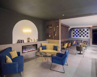 Moody smart & comfy Hotel - Terranuova Bracciolini - Lounge