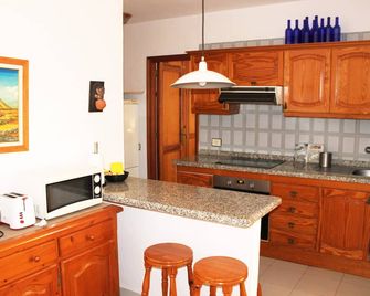 Prime Homes - Tijoco Apartment - Puerto de Santiago - Küche