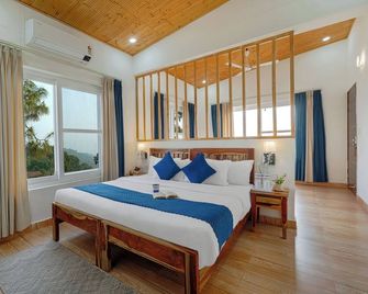 Elivaas Stars And Windsongs With Shared Pool, Garden, Game Zone, Restaurant, & Hill Views Pet-Friendly - Nāhan