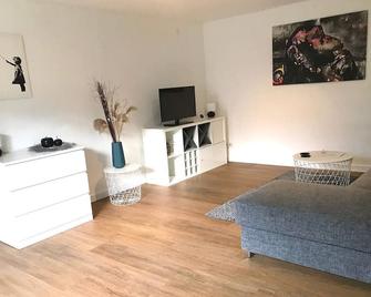 Vacation apartment in Cosa with private terrace - Friedland - Sala de estar