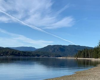 High Point Resort - Quathiaski Cove - Exterior