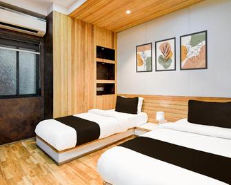 Super Collection O Heritage Vip Road - Konnagar - Habitación
