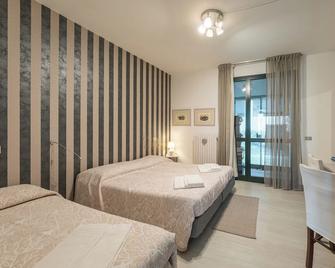 Patio 15 - Iseo - Schlafzimmer