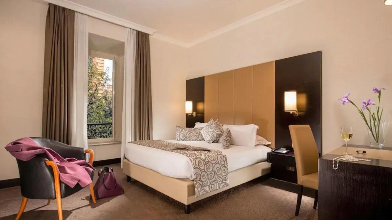 Hotel Savoy