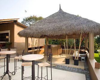 Hotel Boutique Casa De Campo Malinalco - Malinalco - Patio