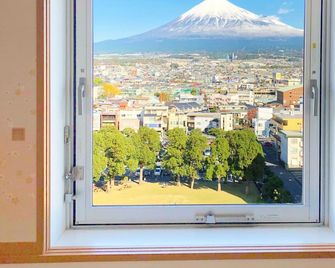 هوتل نيشيمورا - Fuji - شرفة