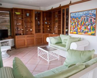 Hotel Neptuno's Refugio - Boca Chica - Living room