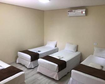 Aeroporto Plaza Hotel - Campo Grande - Habitación