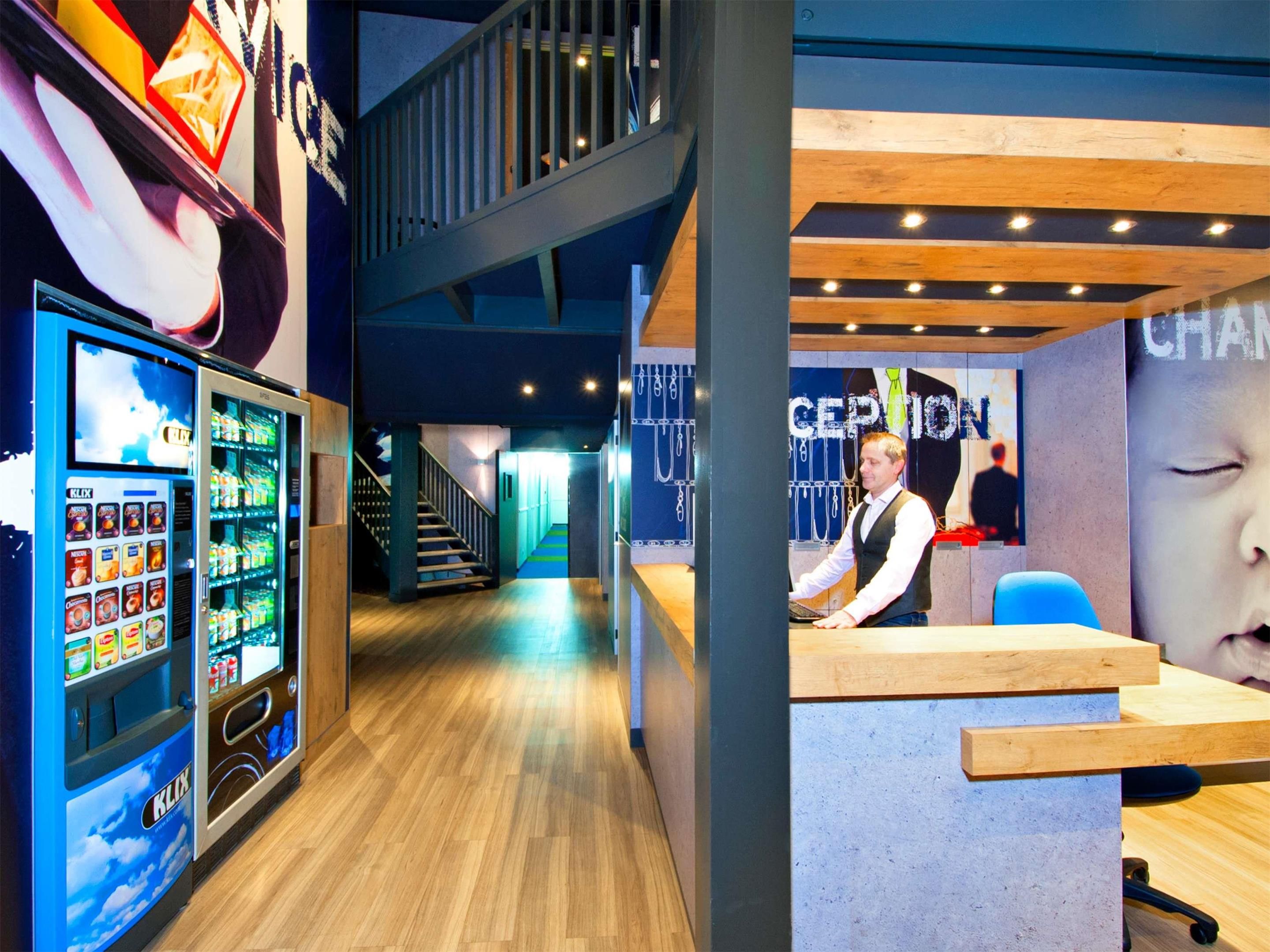 ibis budget Bordeaux Centre Bastide - Bordeus - Edifici