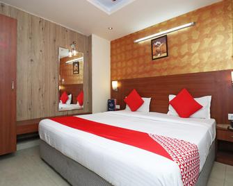 Collection O Hotel New Jasmine - Cuttack - Habitación