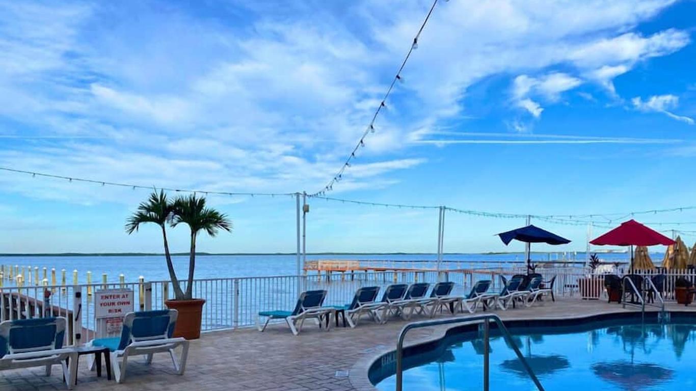 Beso Del Sol Resort