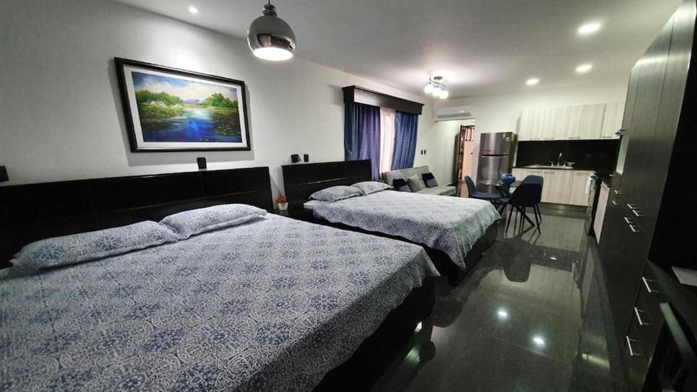 Hotel Suites Merlyn Airport