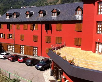 Hotel Hipic - Viella - Building