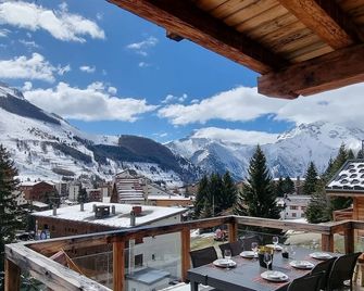 Chalet 'Le Victoria' 8/10 people Private SPA in the heart of the Deux Alpes resort - Les Deux-Alpes - Balcon