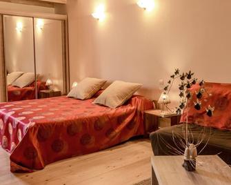 Guestroom Le Clerjus, studio flat, 2 persons - Le Clerjus - Habitación