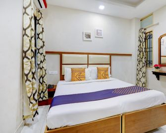 Sarovar Inn - Chennai - Bedroom
