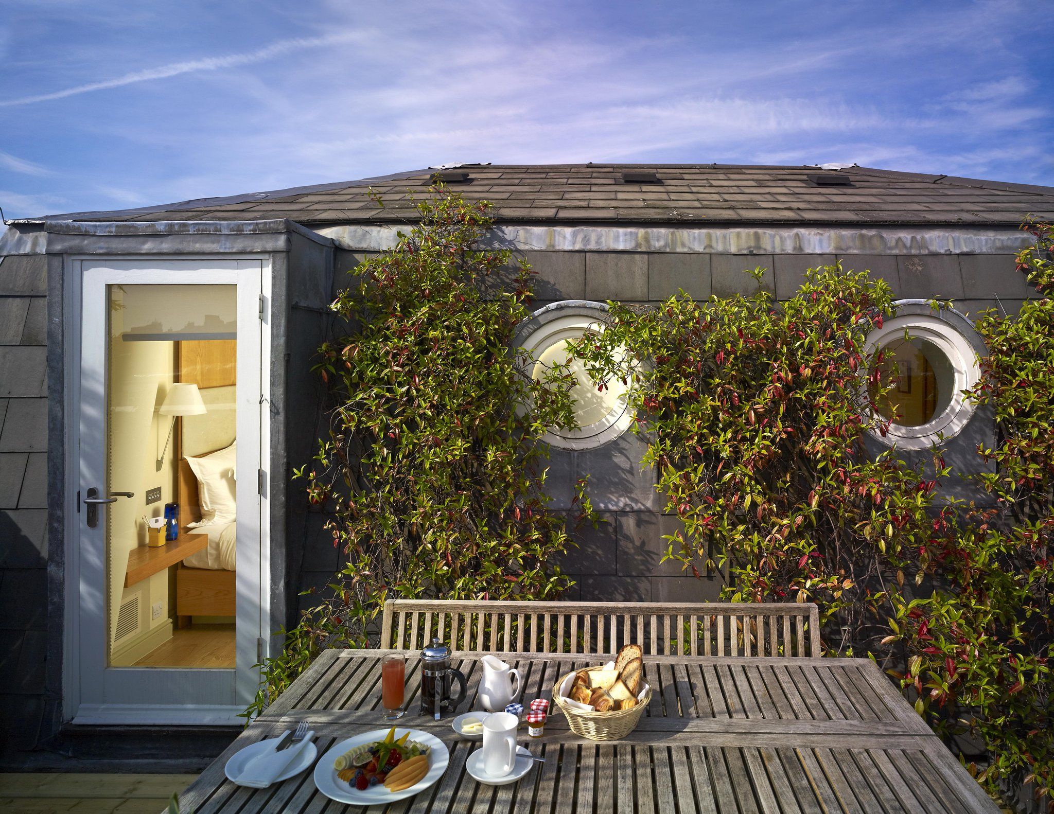 Balcony view of Sydney House Chelsea