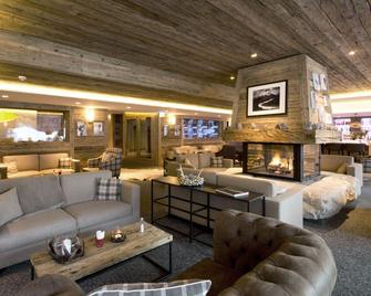 Hôtel de Rougemont & Spa - Rougemont - Huiskamer