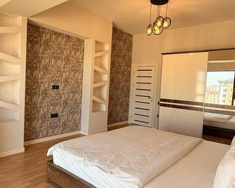 Park Azure Apartment Baku - Baku - Bedroom