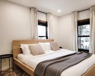 Black Pearl Unit 2 - Lake Placid, Mirror Lake - Lake Placid - Bedroom