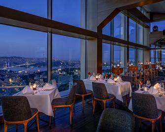 رينيسانس إسطنبول بولات بوسفوروس هوتل - اسطنبول - مطعم