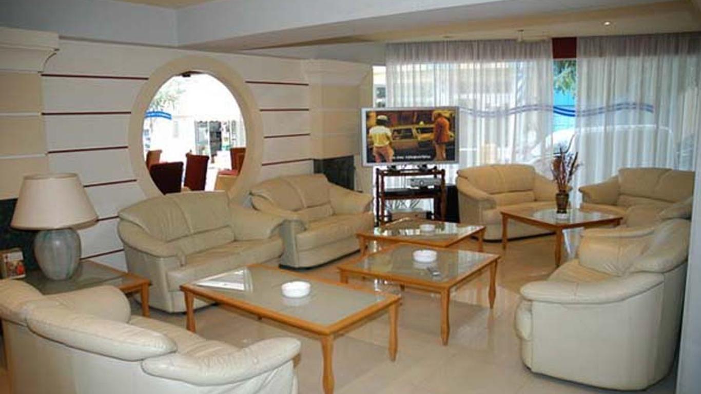 Mantas Seaside Boutique Hotel