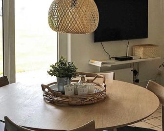 4 person holiday home in Løkken - Løkken - Essbereich