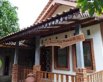 Borobudur Kampung Homestay - Sumaedi - Borobudur - Edificio