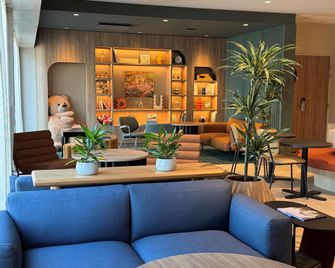 Novotel Suites Rouen Normandie - Rouen - Lounge