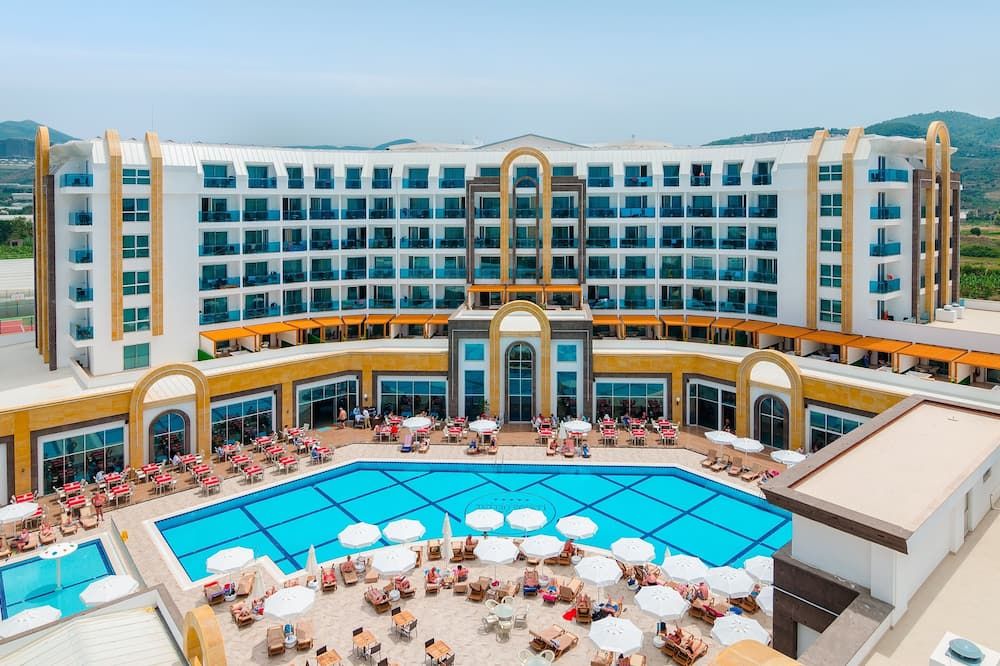 منتجع فندق وسبا ذا لوموس ديلوكس