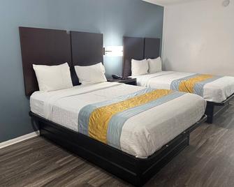 smith motel - Calhoun