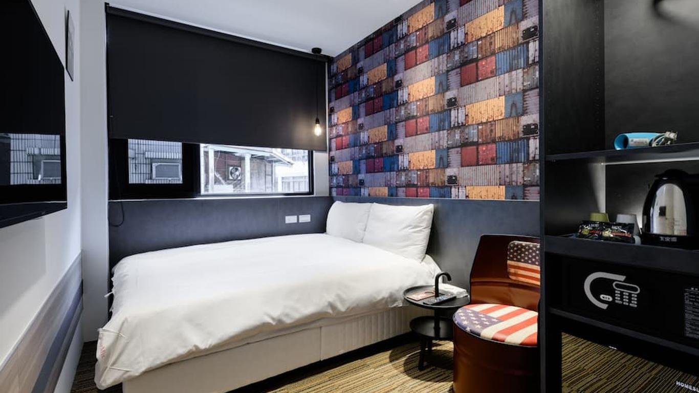 كالور ميكس هوتل آند هوستل