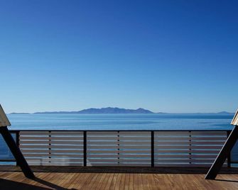 Nomads Magnetic Island - Magnetic Island - Balcony