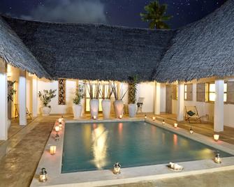 Sharazad Boutique Hotel - Jambiani - Pool