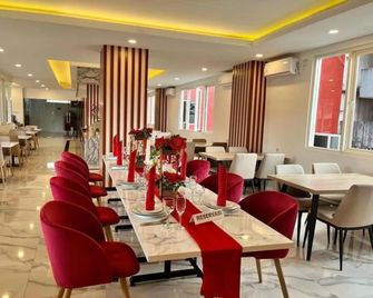 Elizabeth Hotel & Resort - Ambon - Restaurant
