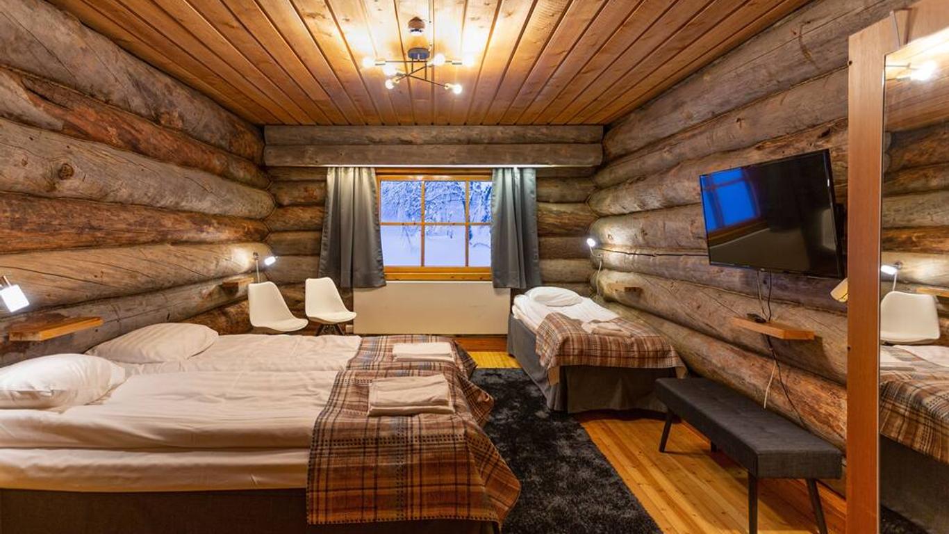 Kuukkeli Log Houses Aurora Resort
