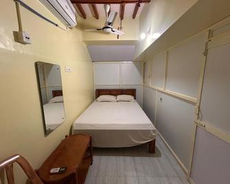 Goroomgo Anand Atithi Bhawan Puri - Puri - Ložnice