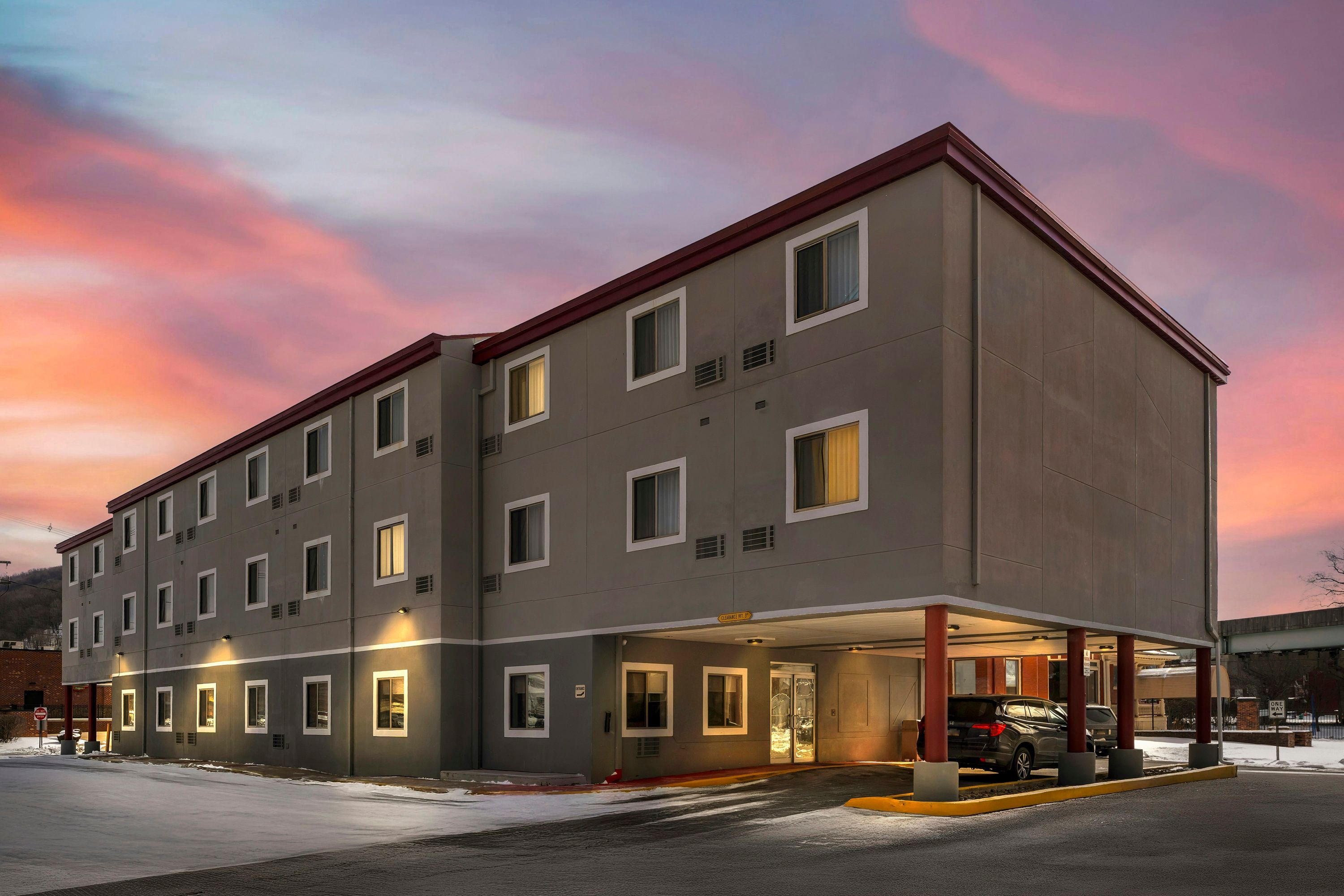 ريد روف إن جونستاون