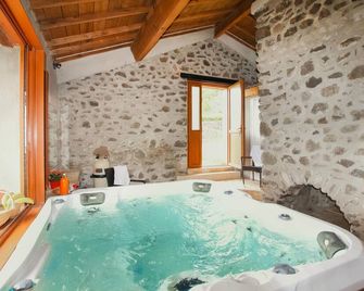 Lovely Home In Privas With Sauna - Privas