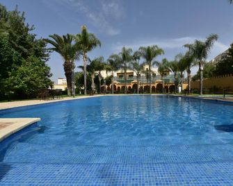 Hotel Fes Inn - Fez - Pool