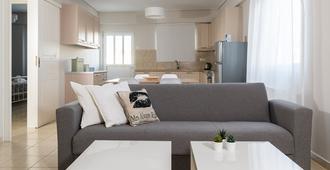 Elise Apartment Airport by Airstay - Spata - Living room