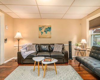 Buffalo's Classic Victorian House - Buffalo - Salon