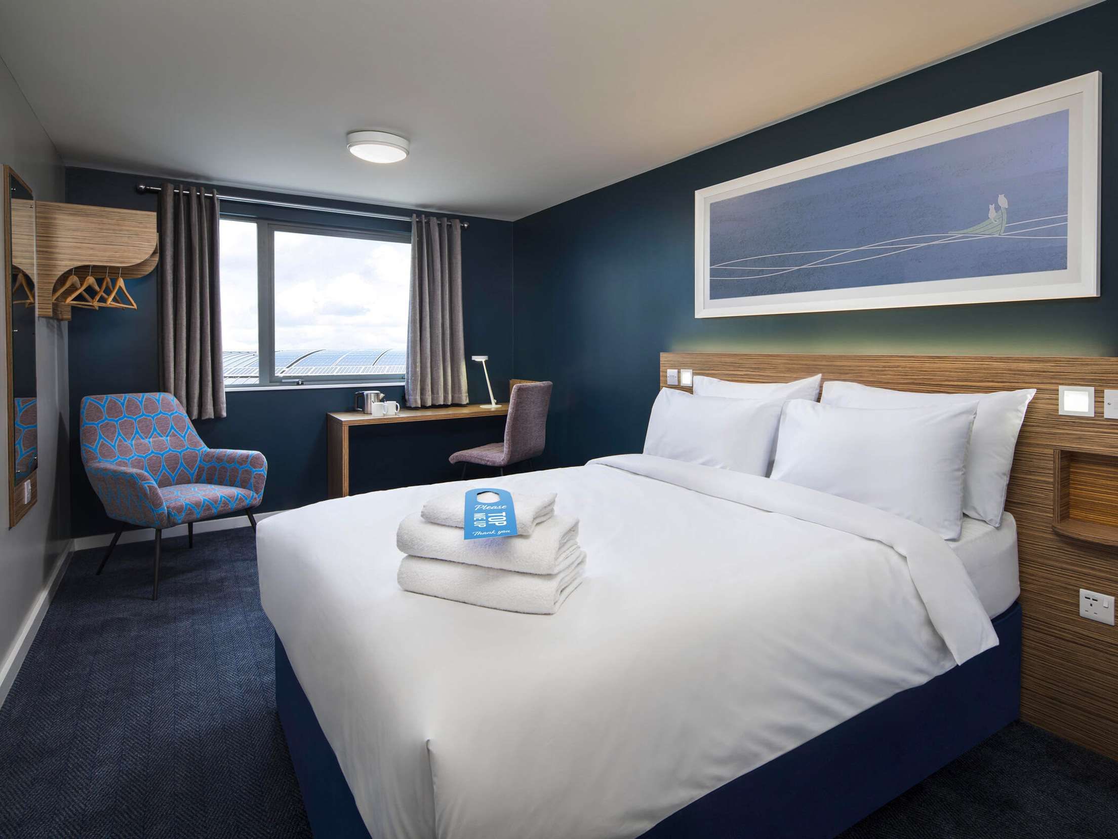 Travelodge London Excel Hotel - London - Bedroom