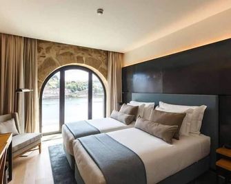 Neya Porto Hotel - Porto - Quarto
