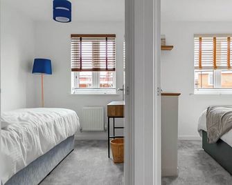 Cotswold Green - Sleeps 5 - Free Ev Charge - Tewkesbury
