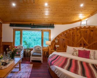 Apple garden cottage - Manali - Bedroom