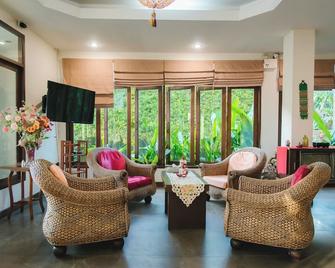 Wilacha Chiang Rai - צ'אנג ראי - טרקלין