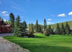 The Mercantile at Mad Peak Lodging, sleeps up to four. - Deadwood - Utomhus